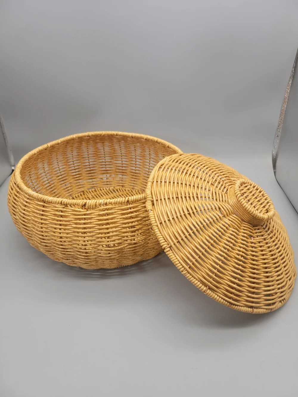 Anthropologie round woven